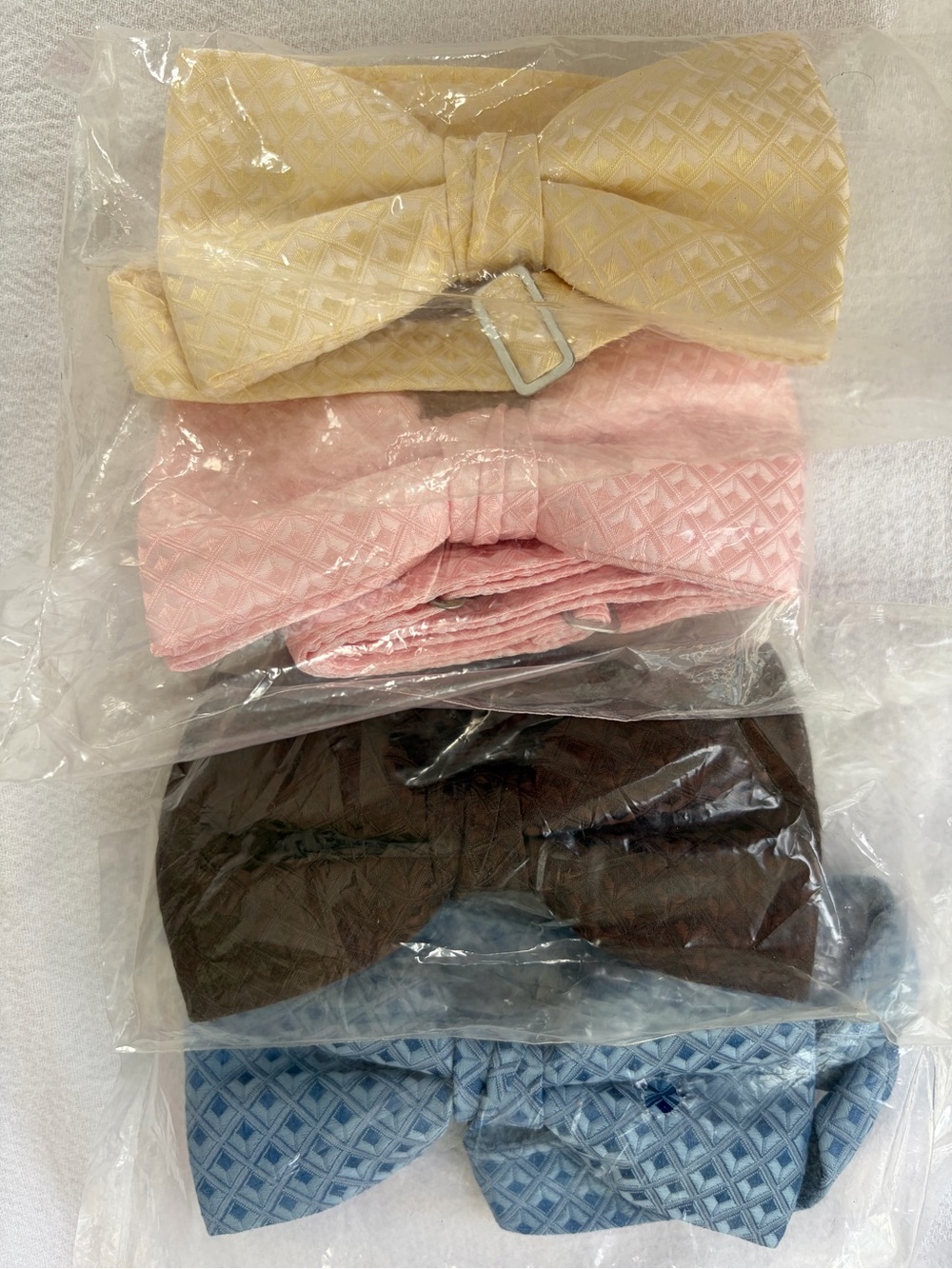 NWOT Bundle of 4 After Six Enchantment assorted pre made bow tie set. Combo 20